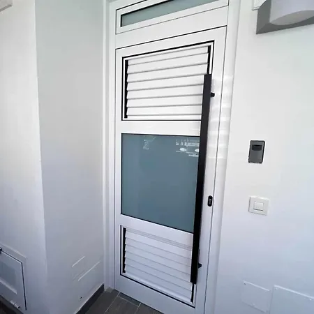 Lujo Borinquen 403 Vista Al Mar Lägenhet