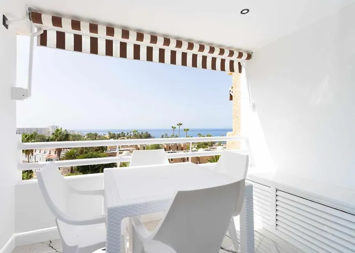 Lujo Borinquen 403 Vista Al Mar * Playa Feñabe