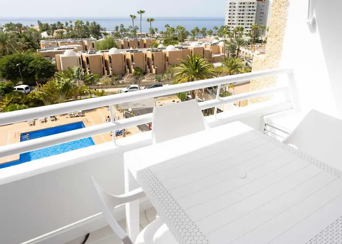 شقة Lujo Borinquen 403 Vista Al Mar Playa Feñabe