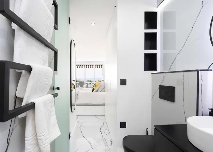 Lujo Borinquen 403 Vista Al Mar شقة Playa Feñabe