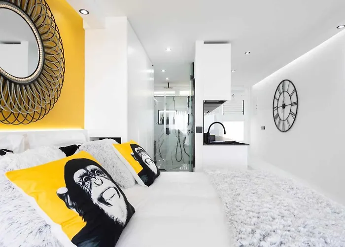 Lujo Borinquen 403 Vista Al Mar Playa Feñabe