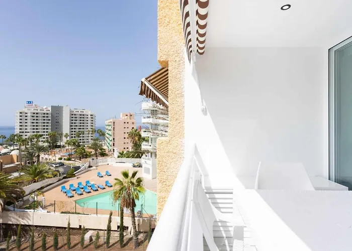 Lujo Borinquen 403 Vista Al Mar * Playa Feñabe